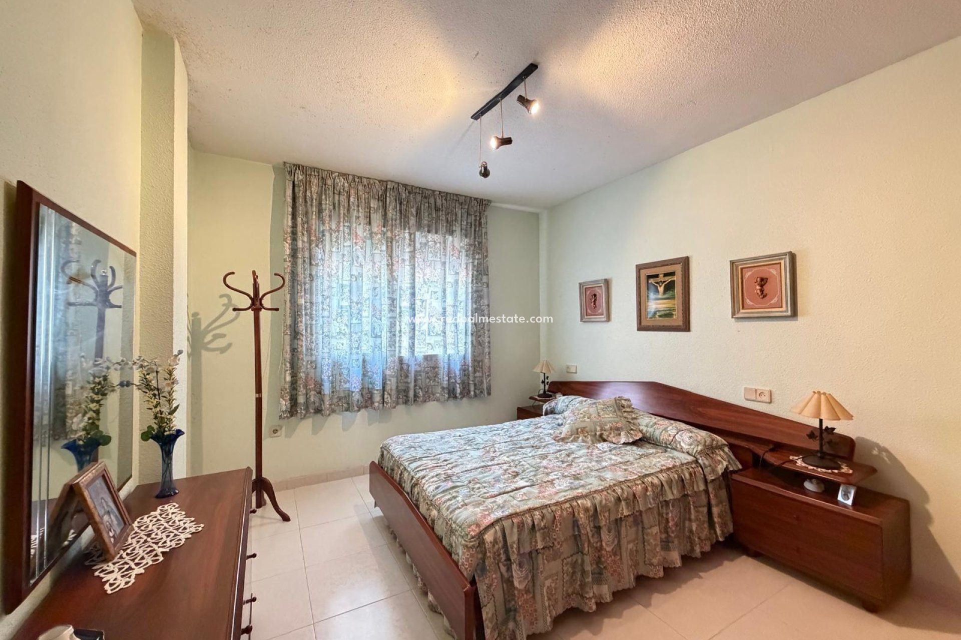 Reventa - Apartamento -
Torrevieja - Playa del Cura