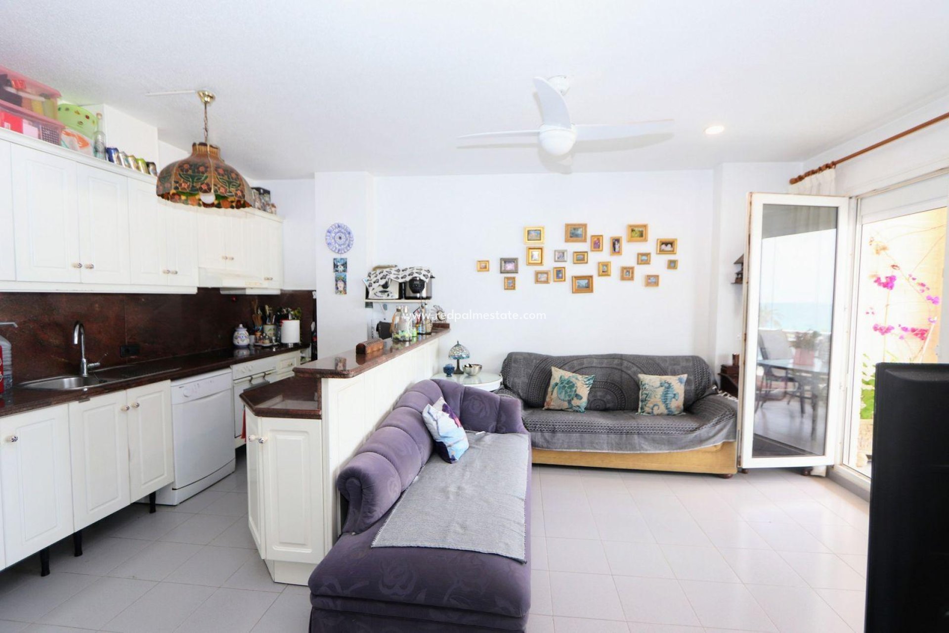 Reventa - Apartamento -
Torrevieja - Playa Flamenca