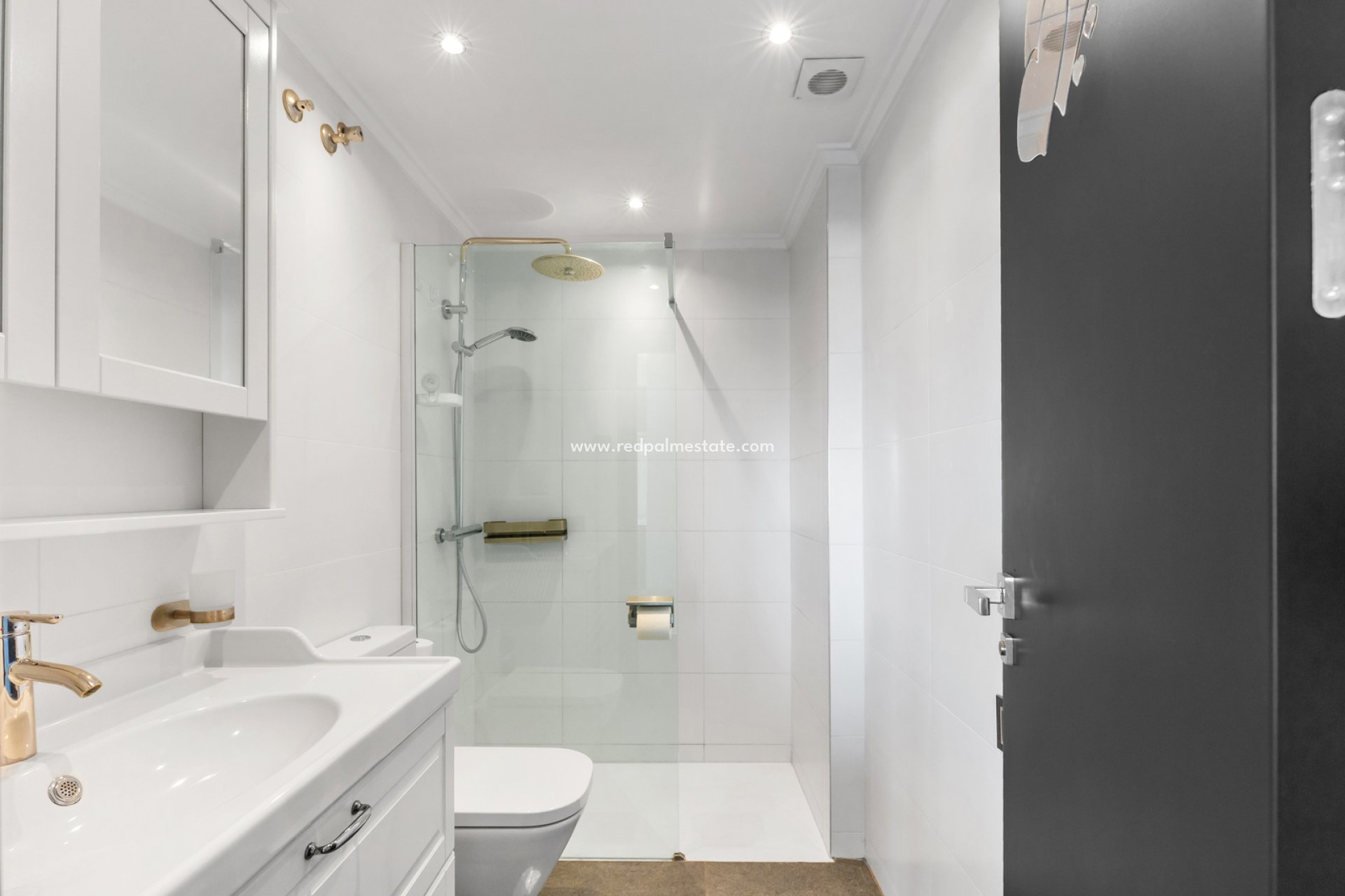 Reventa - Apartamento -
Torrevieja - Punta Prima Torrevieja