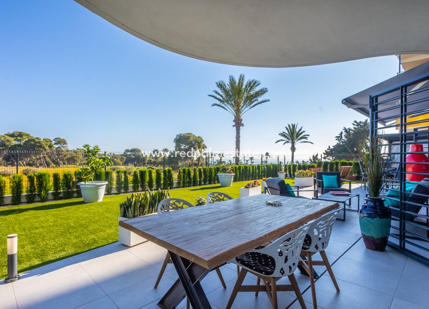 Reventa - Apartamento -
Torrevieja - Punta Prima Torrevieja