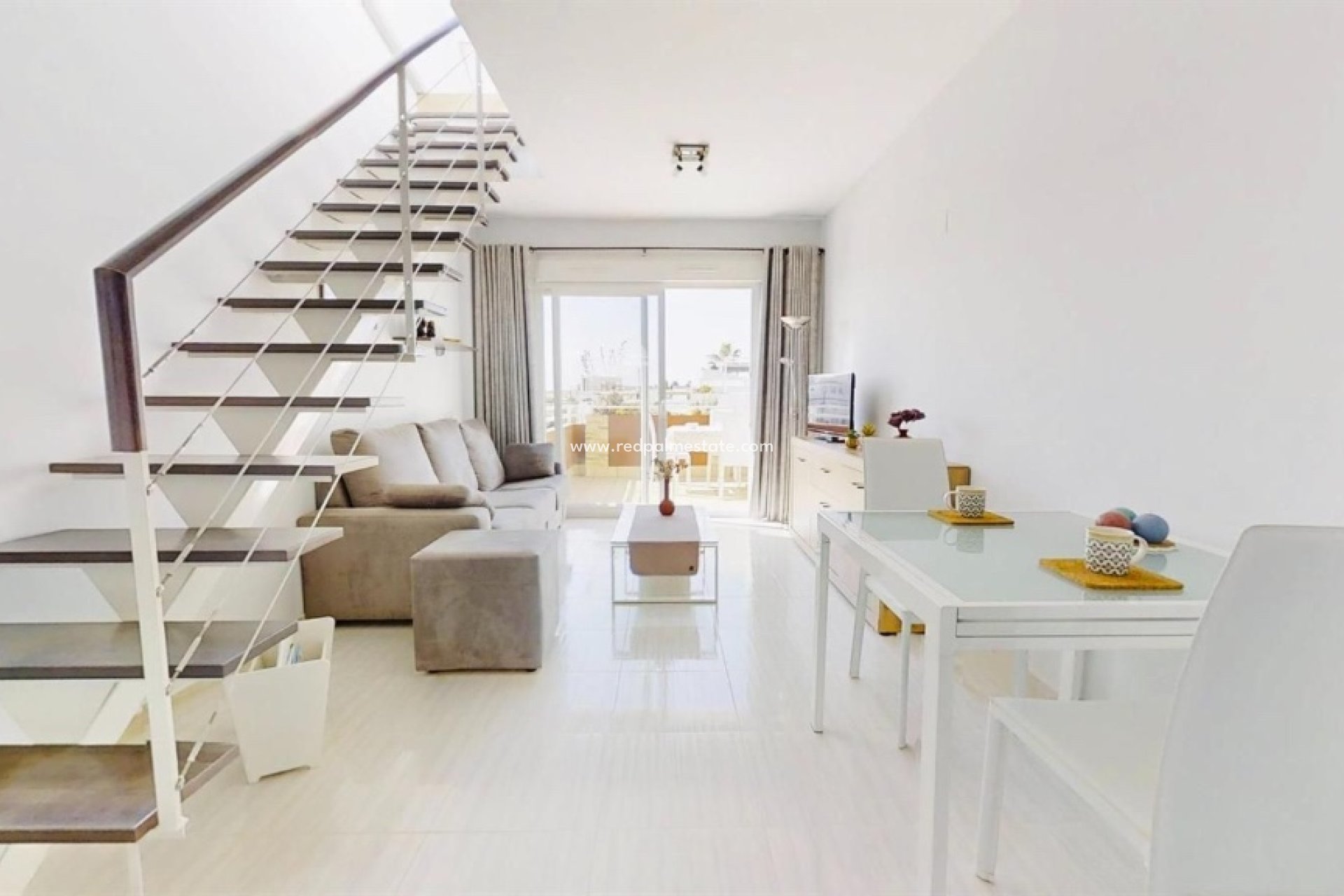 Reventa - Apartamento -
Torrevieja - Punta prima