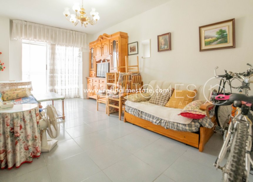 Reventa - Apartamento -
Torrevieja - Punta prima