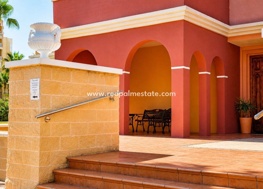 Reventa - Apartamento -
Torrevieja - Rosaleda-los frutales