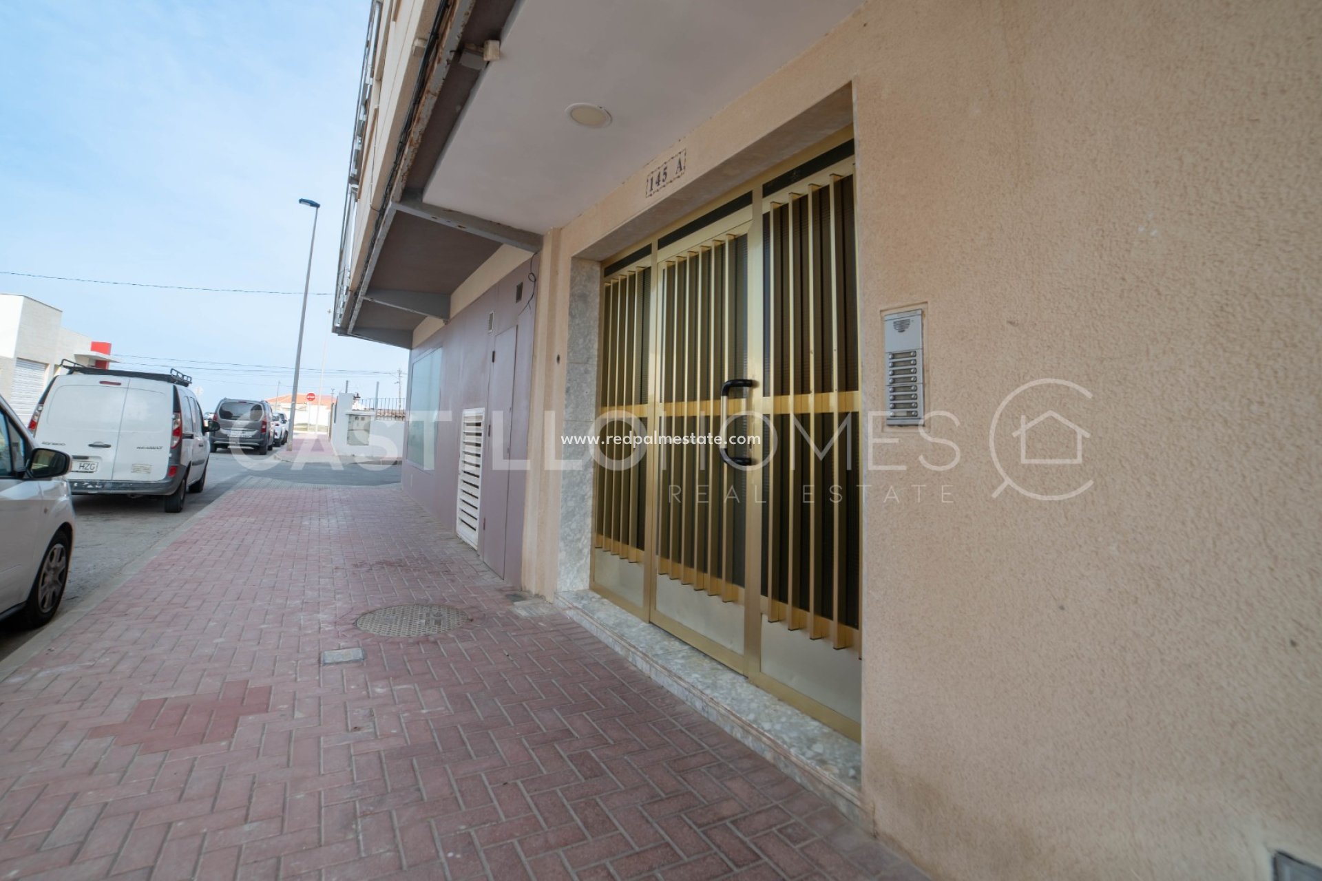 Reventa - Apartamento -
Torrevieja - Rosaleda-los frutales
