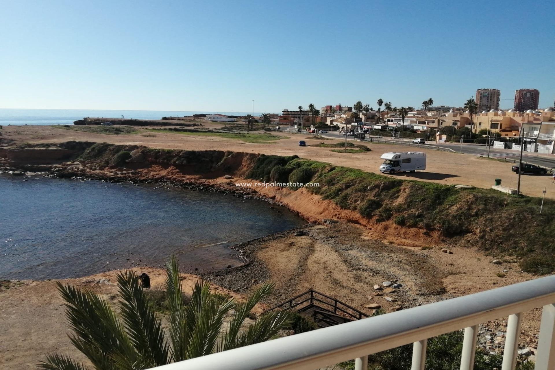 Reventa - Apartamento -
Torrevieja - Rosaleda-los frutales