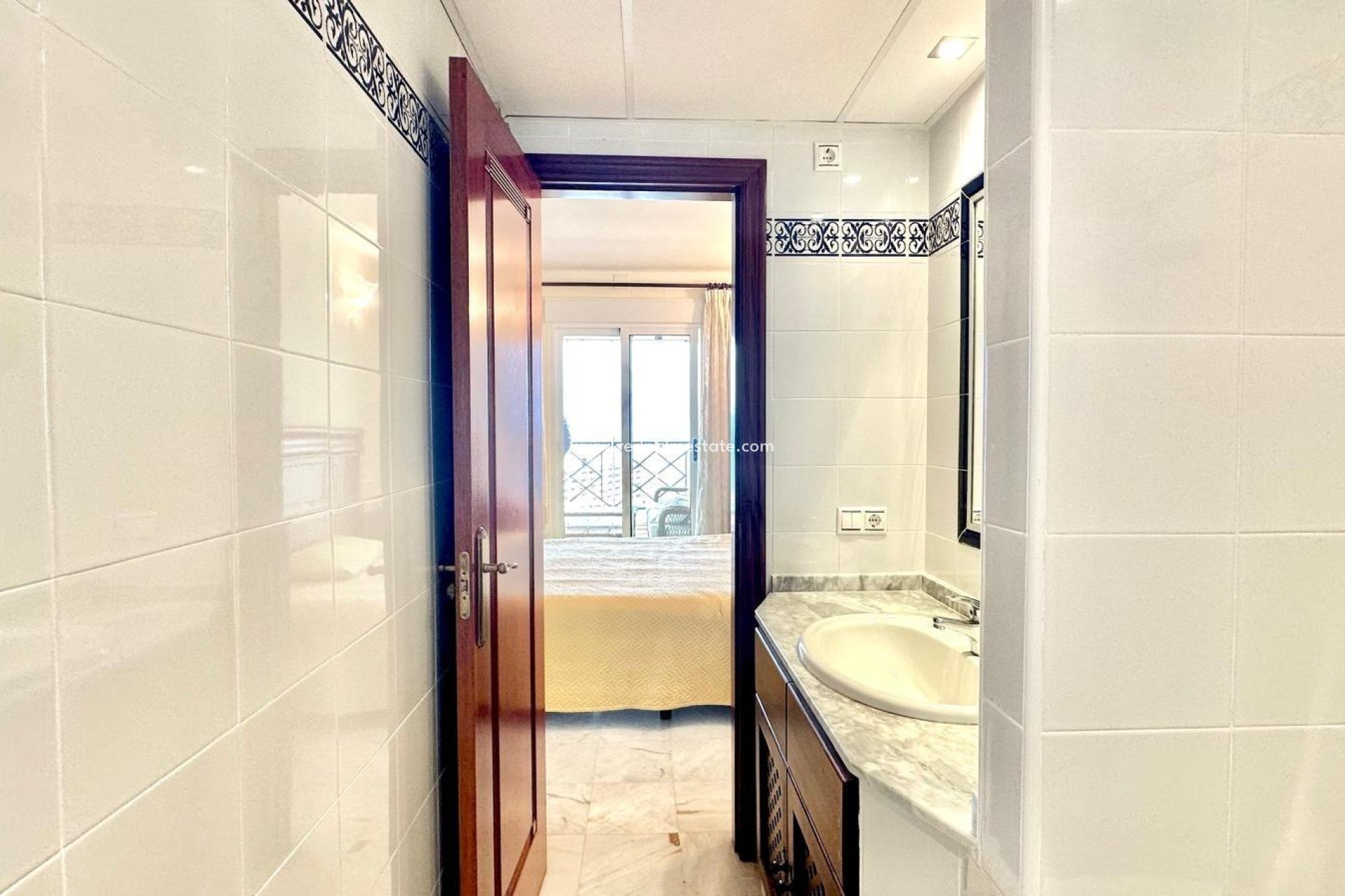 Reventa - Apartamento -
Torrevieja - Rosaleda-los frutales