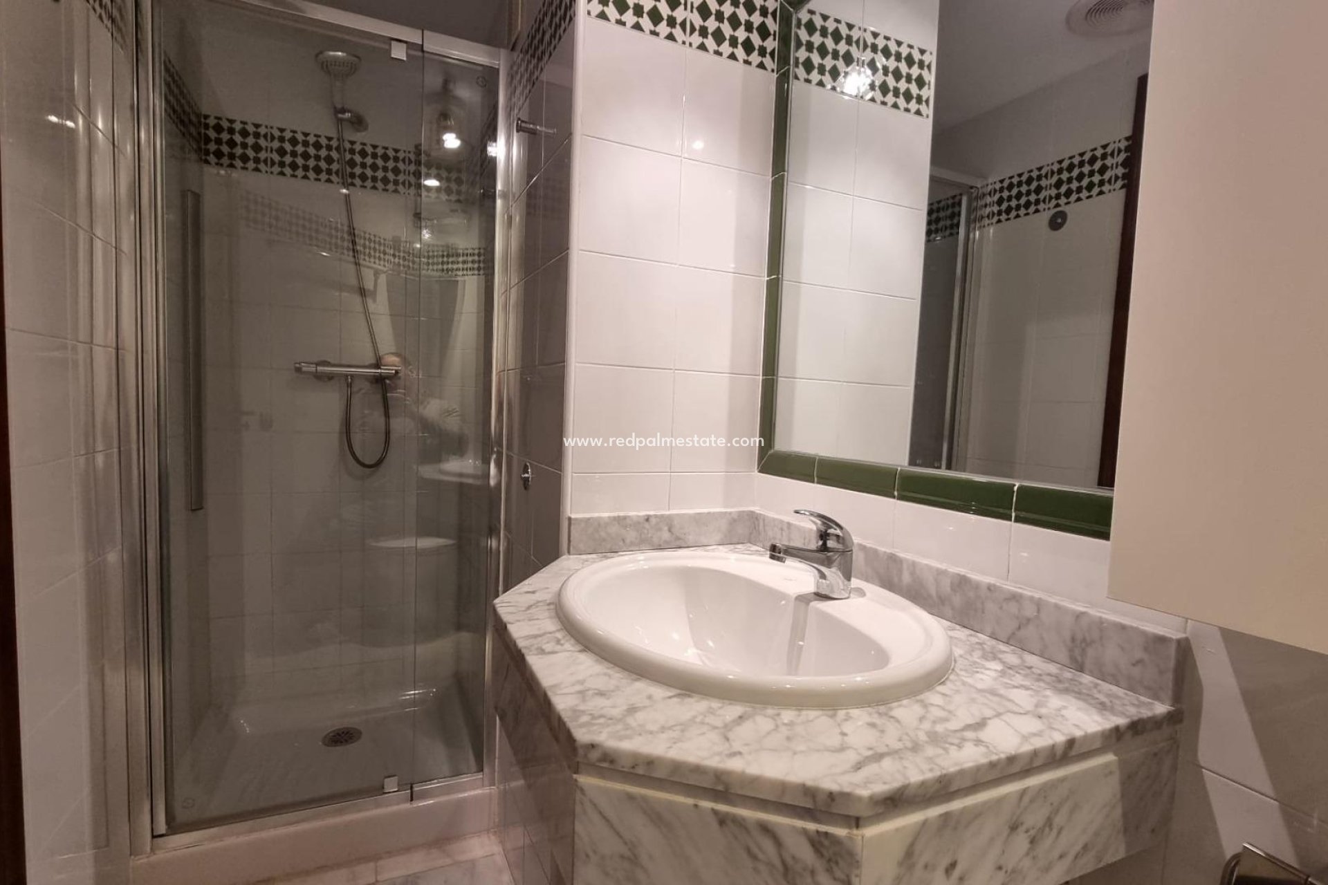 Reventa - Apartamento -
Torrevieja - Rosaleda-los frutales