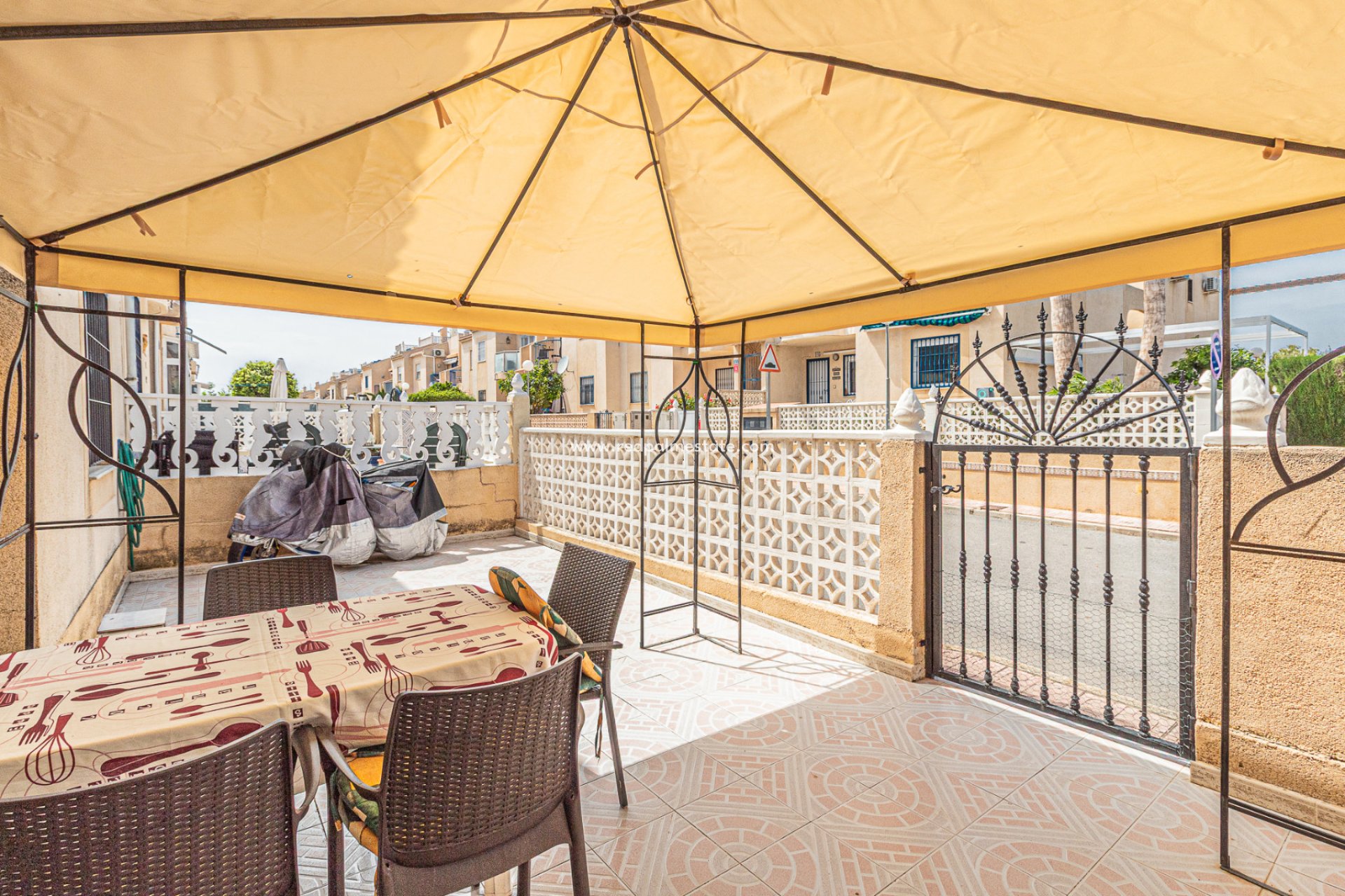 Reventa - Apartamento -
Torrevieja - San Luis
