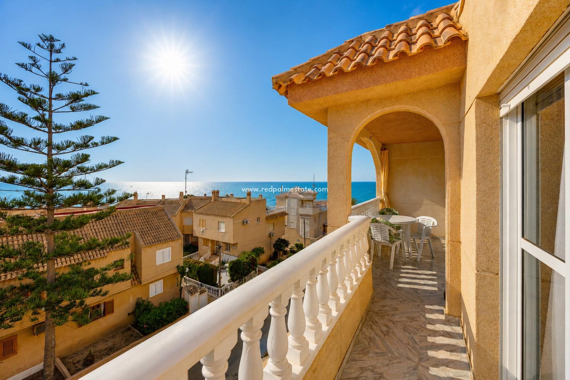 Reventa - Apartamento -
Torrevieja - Torre del moro
