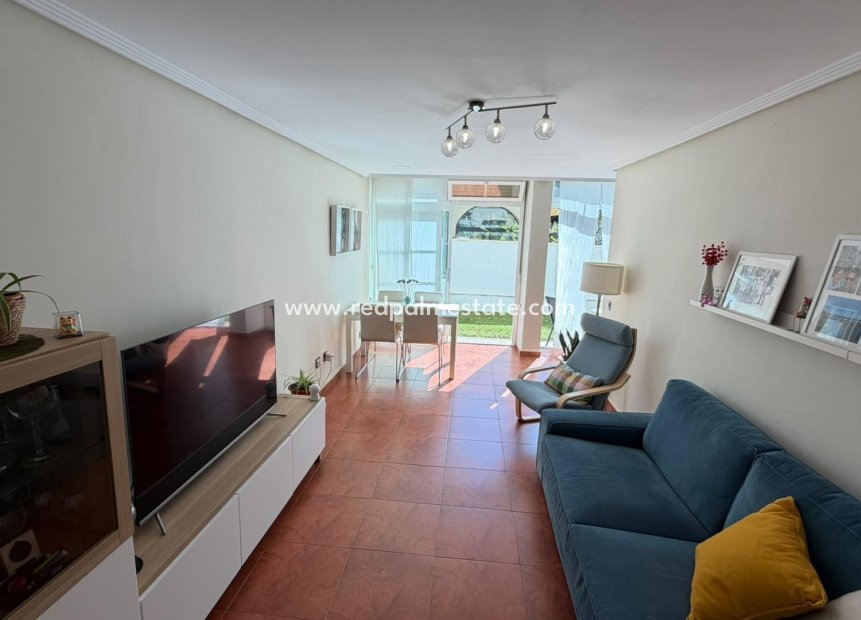Reventa - Apartamento -
Torrevieja - Torreblanca