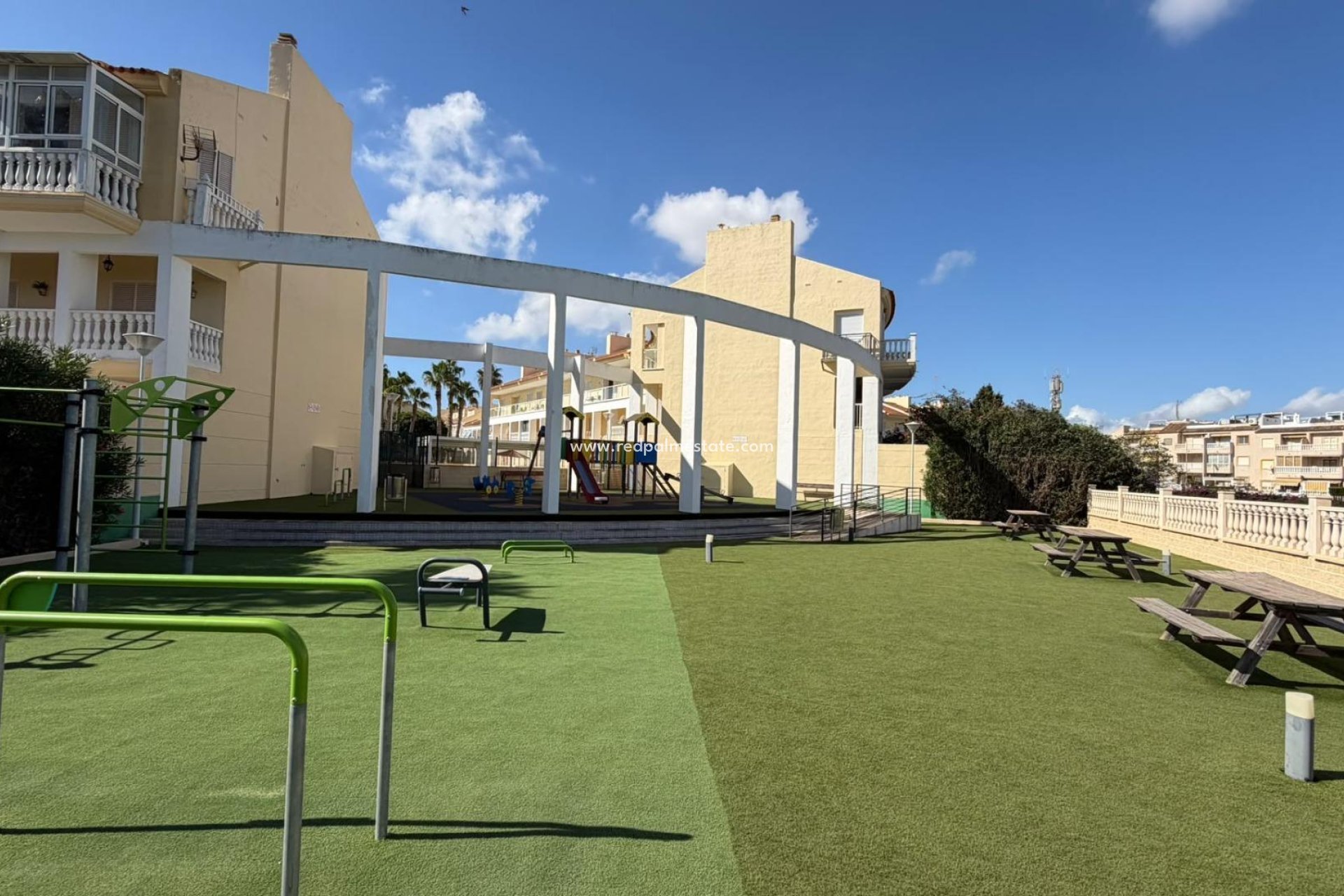 Reventa - Apartamento -
Torrevieja - Torreblanca