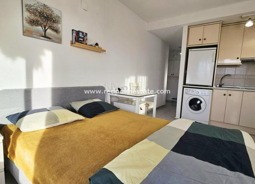 Reventa - Apartamento -
Torrevieja - Torreblanca