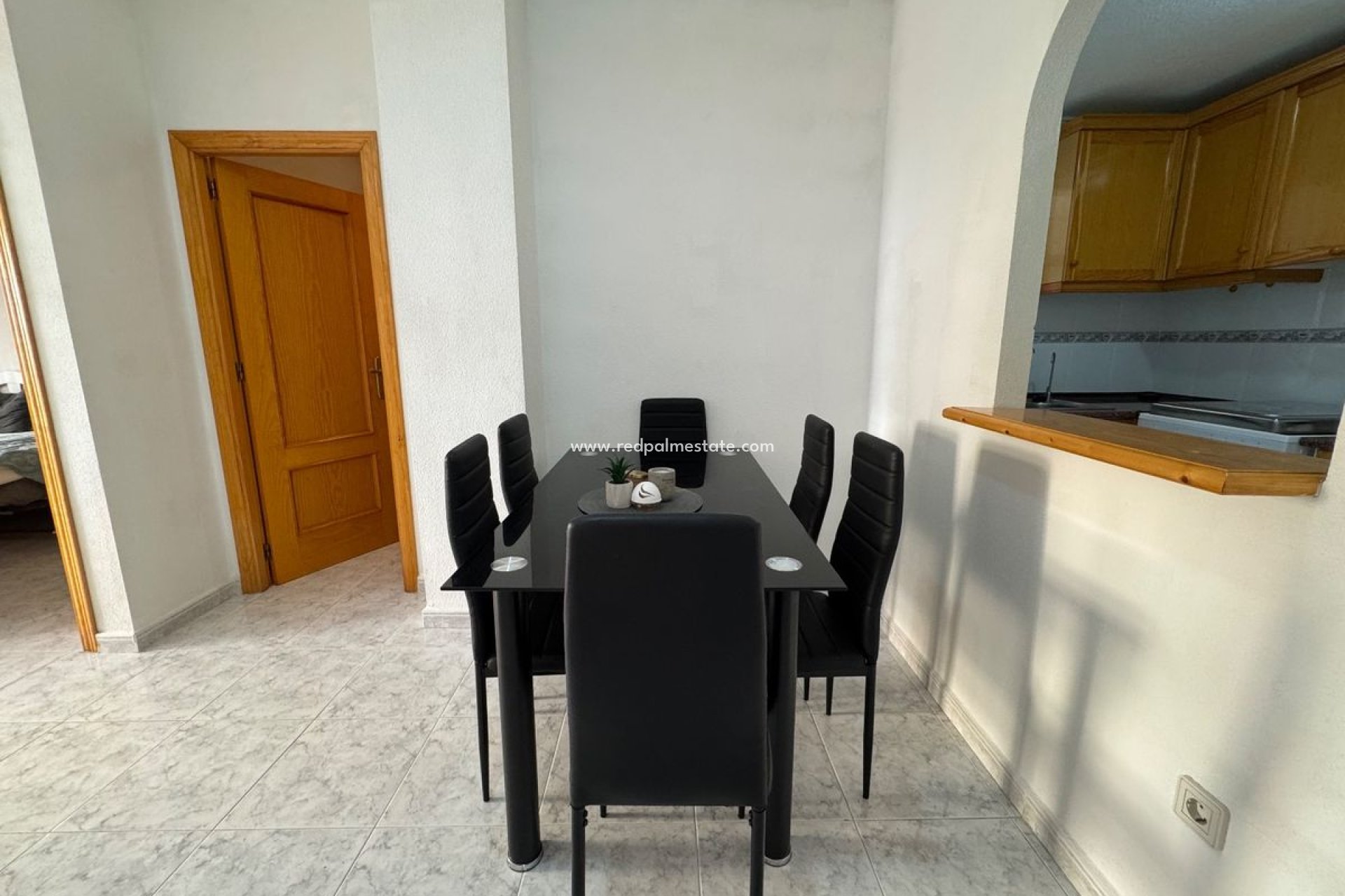 Reventa - Apartamento -
Torrevieja - Torrevieja C