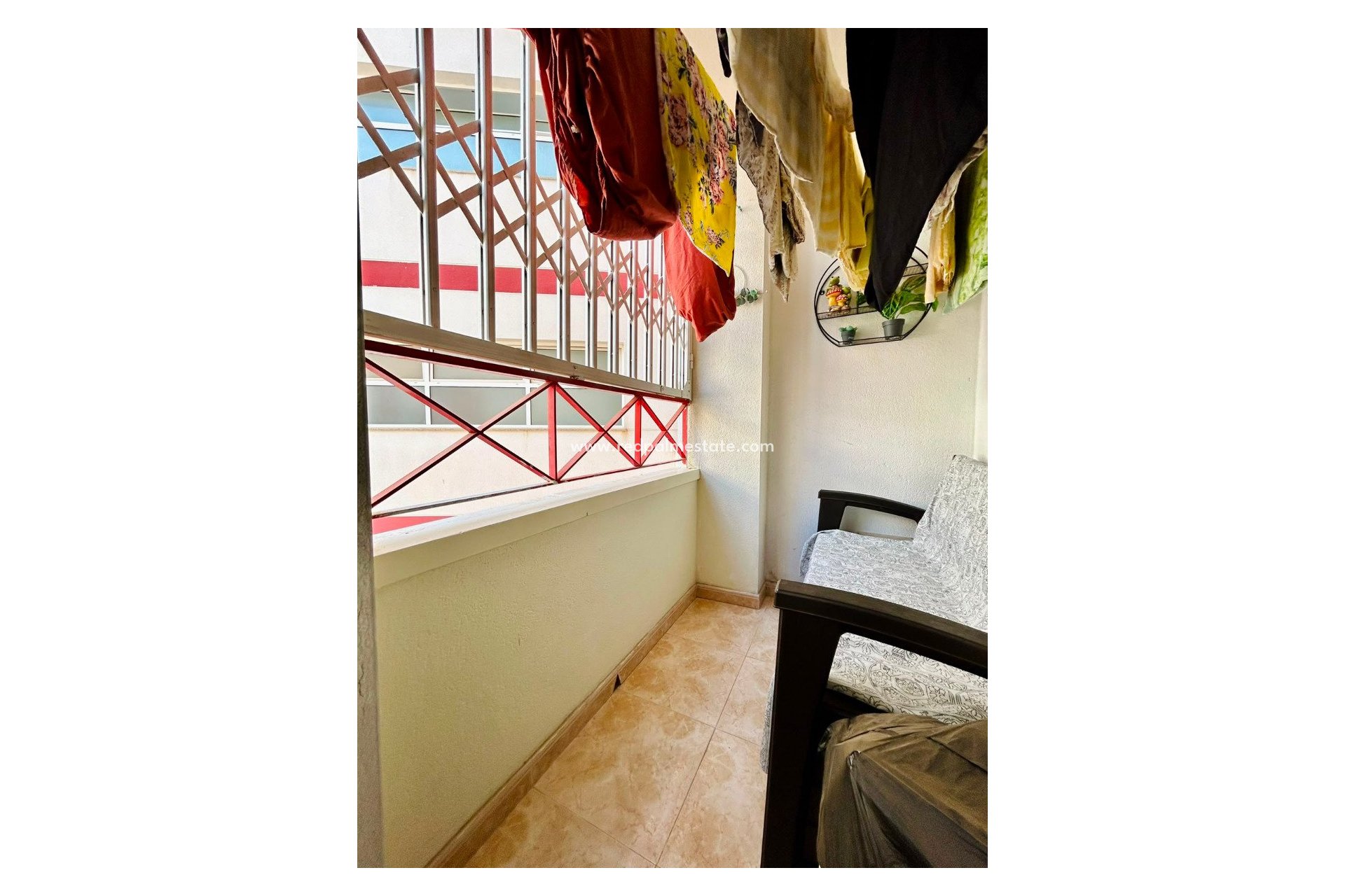 Reventa - Apartamento -
Torrevieja - Torrevieja Centro