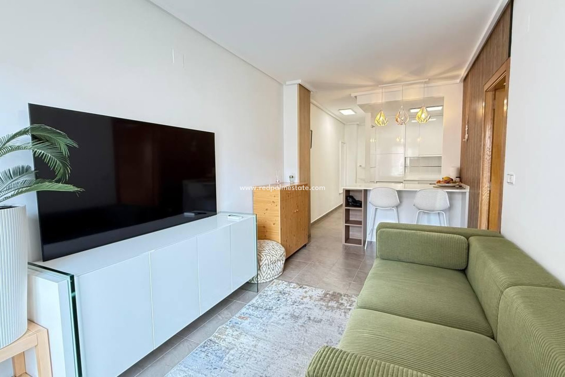 Reventa - Apartamento -
Torrevieja - Torrevieja Centro