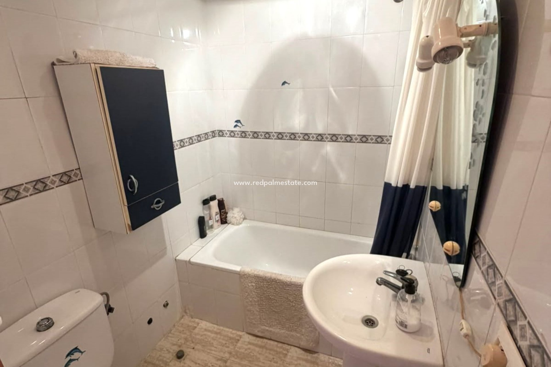 Reventa - Apartamento -
Torrevieja - Urbanización San Luis