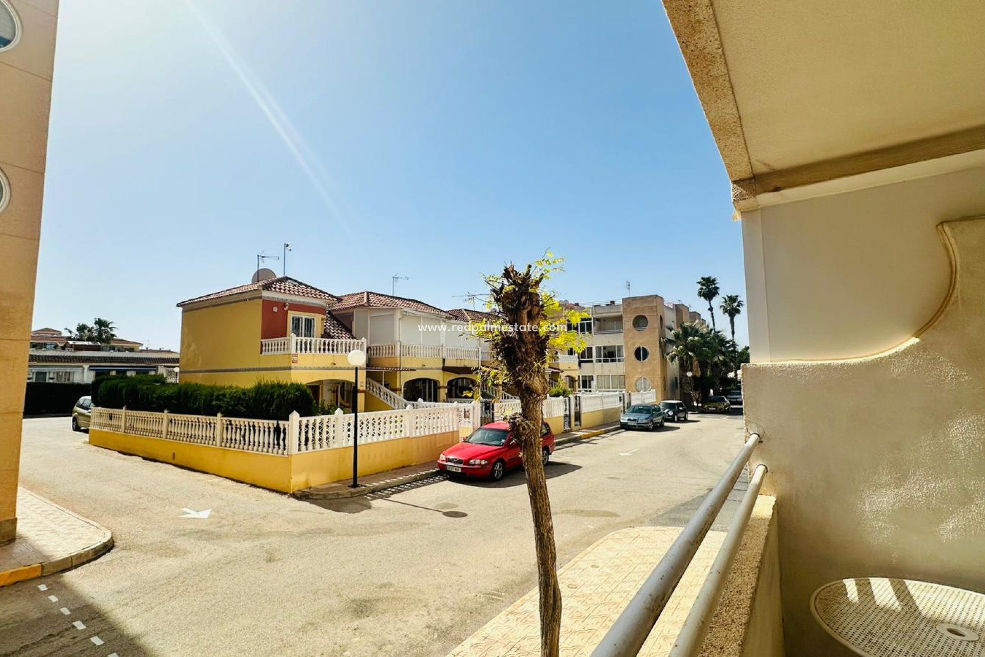 Reventa - Apartamento -
Torrevieja - Urbanización San Luis