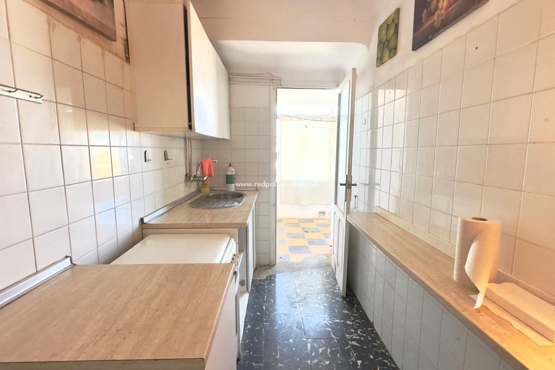 Reventa - Apartamento -
Torrevieja - Zona Los Frutales