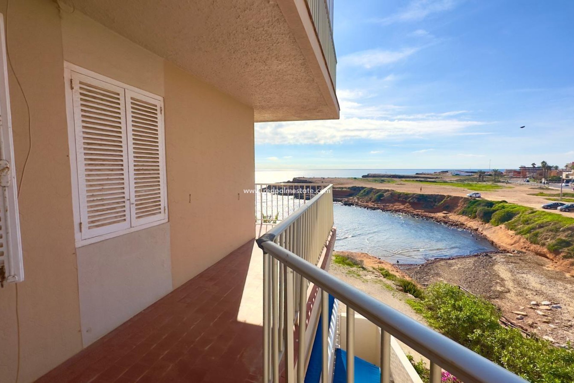 Reventa - Apartamento -
Torrevieja - Zona Los Frutales