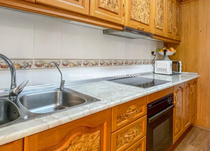 Reventa - Apartamento -
Torrevieja
