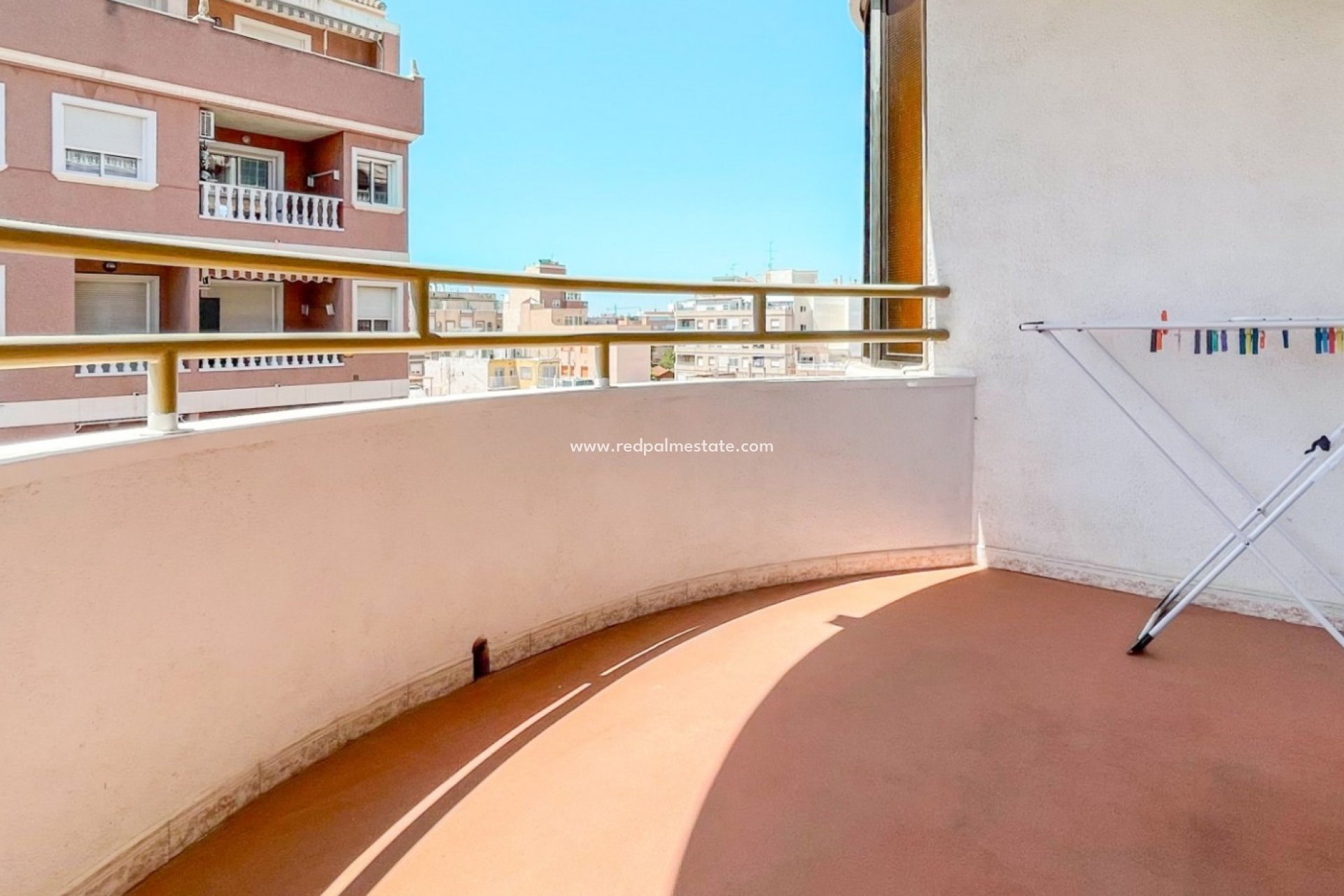 Reventa - Apartamento -
Torrevieja