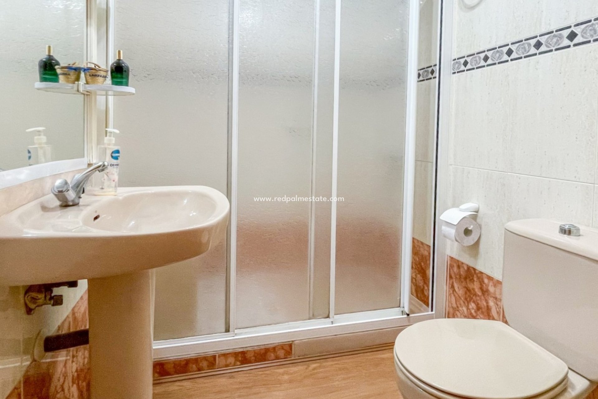 Reventa - Apartamento -
Torrevieja