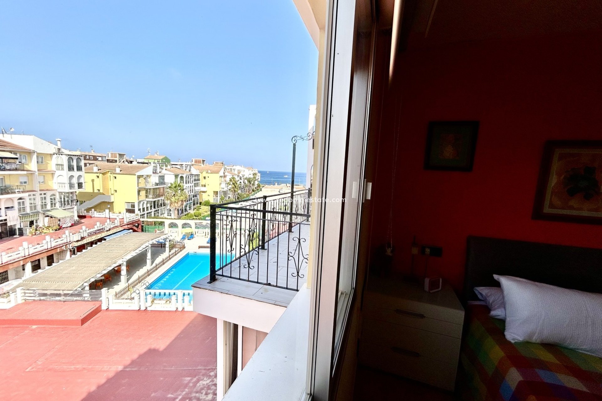 Reventa - Apartamento -
Torrevieja