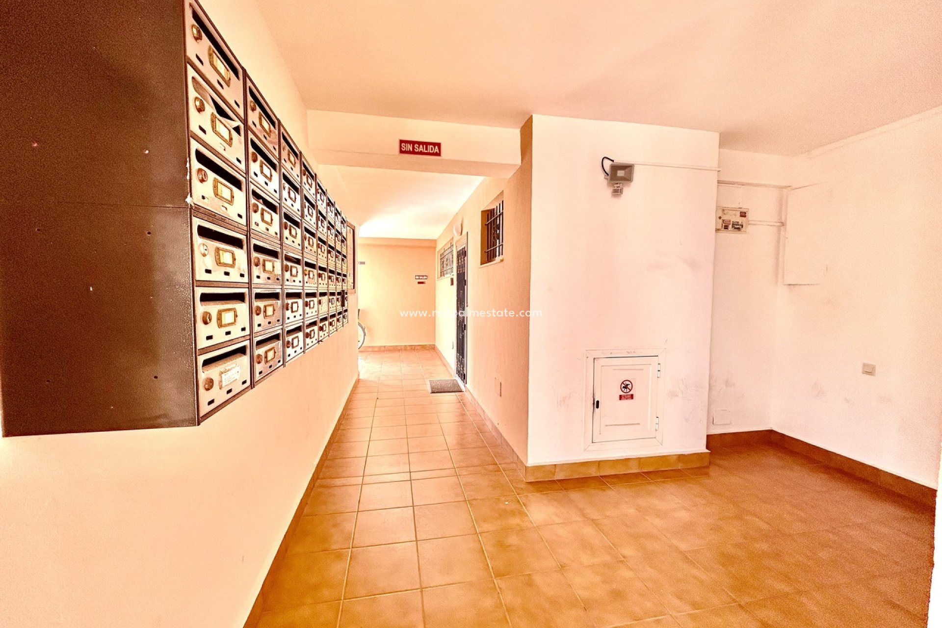 Reventa - Apartamento -
Torrevieja