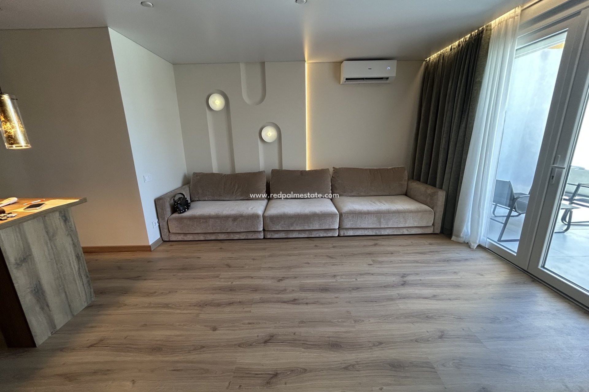 Reventa - Apartamento -
Torrevieja