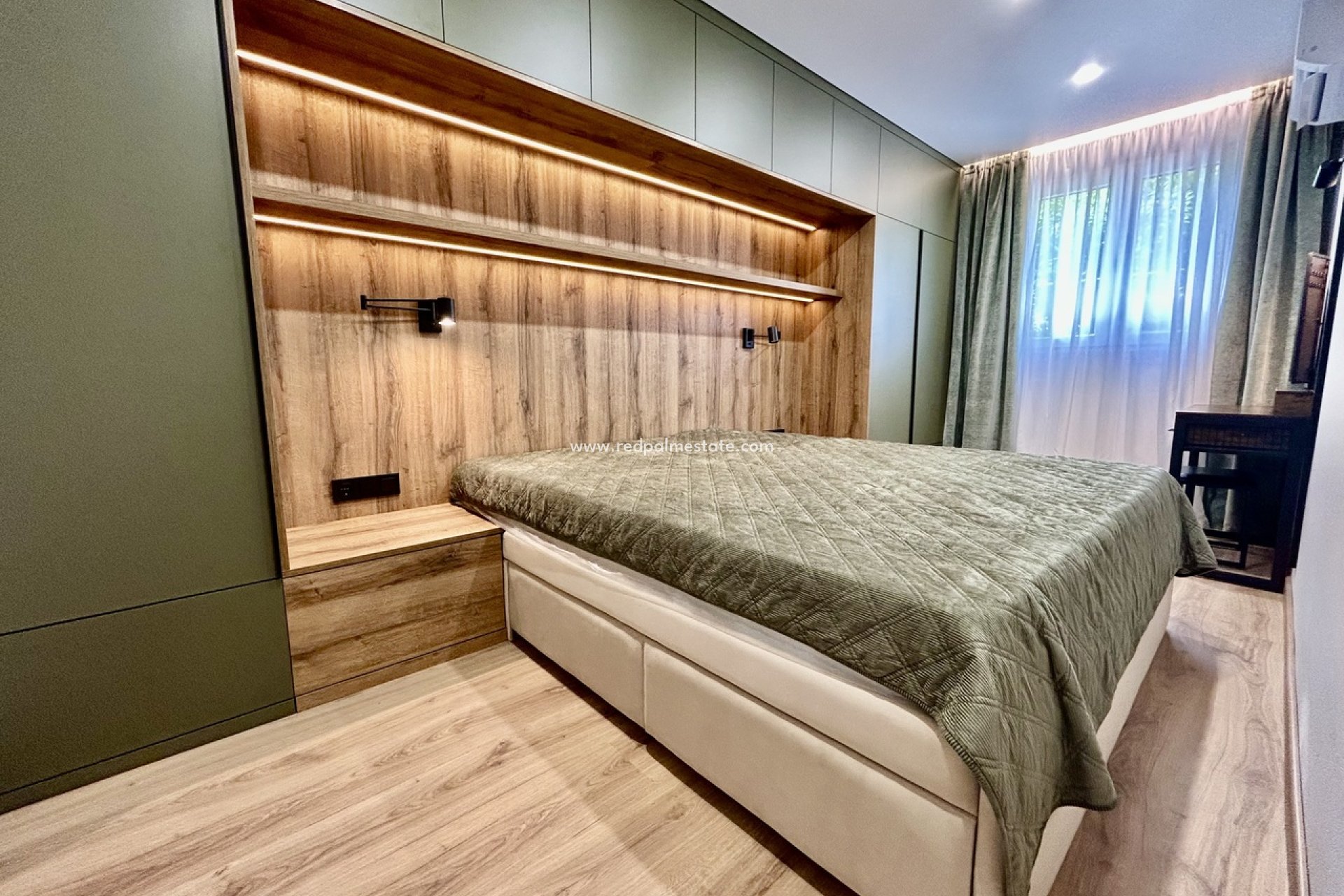 Reventa - Apartamento -
Torrevieja