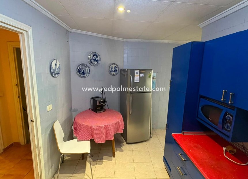 Reventa - Apartamento -
Torrevieja
