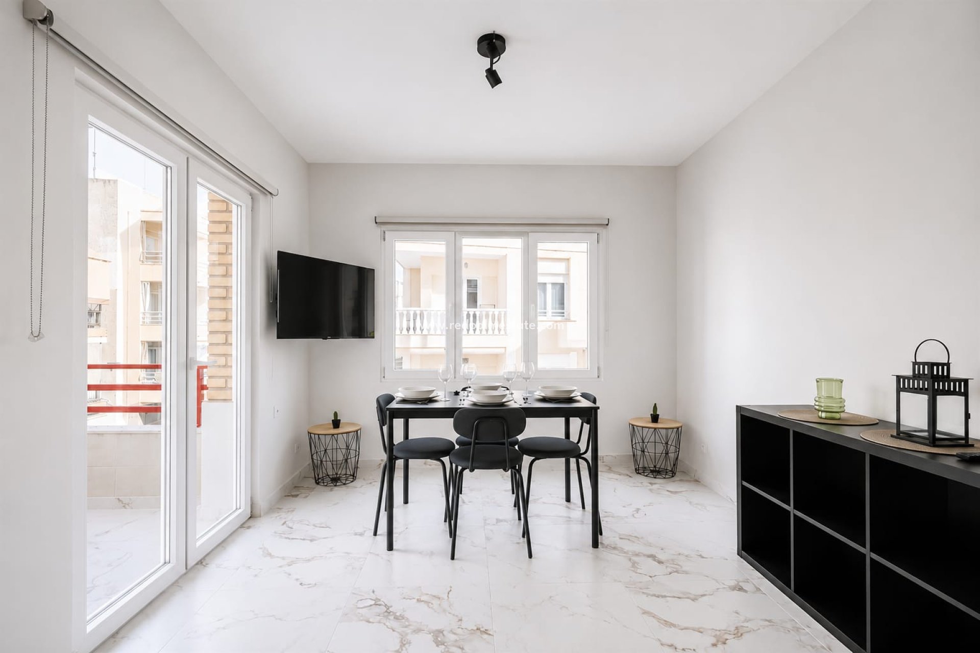 Reventa - Apartamento -
Torrevieja
