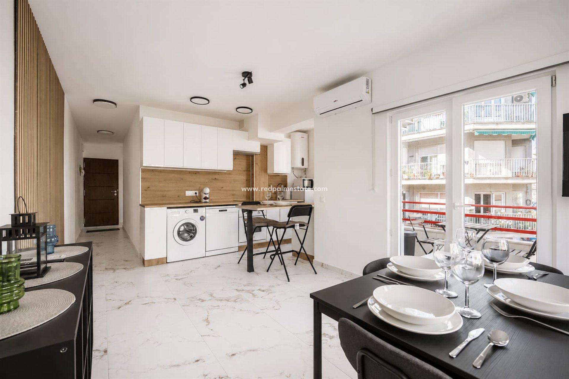 Reventa - Apartamento -
Torrevieja