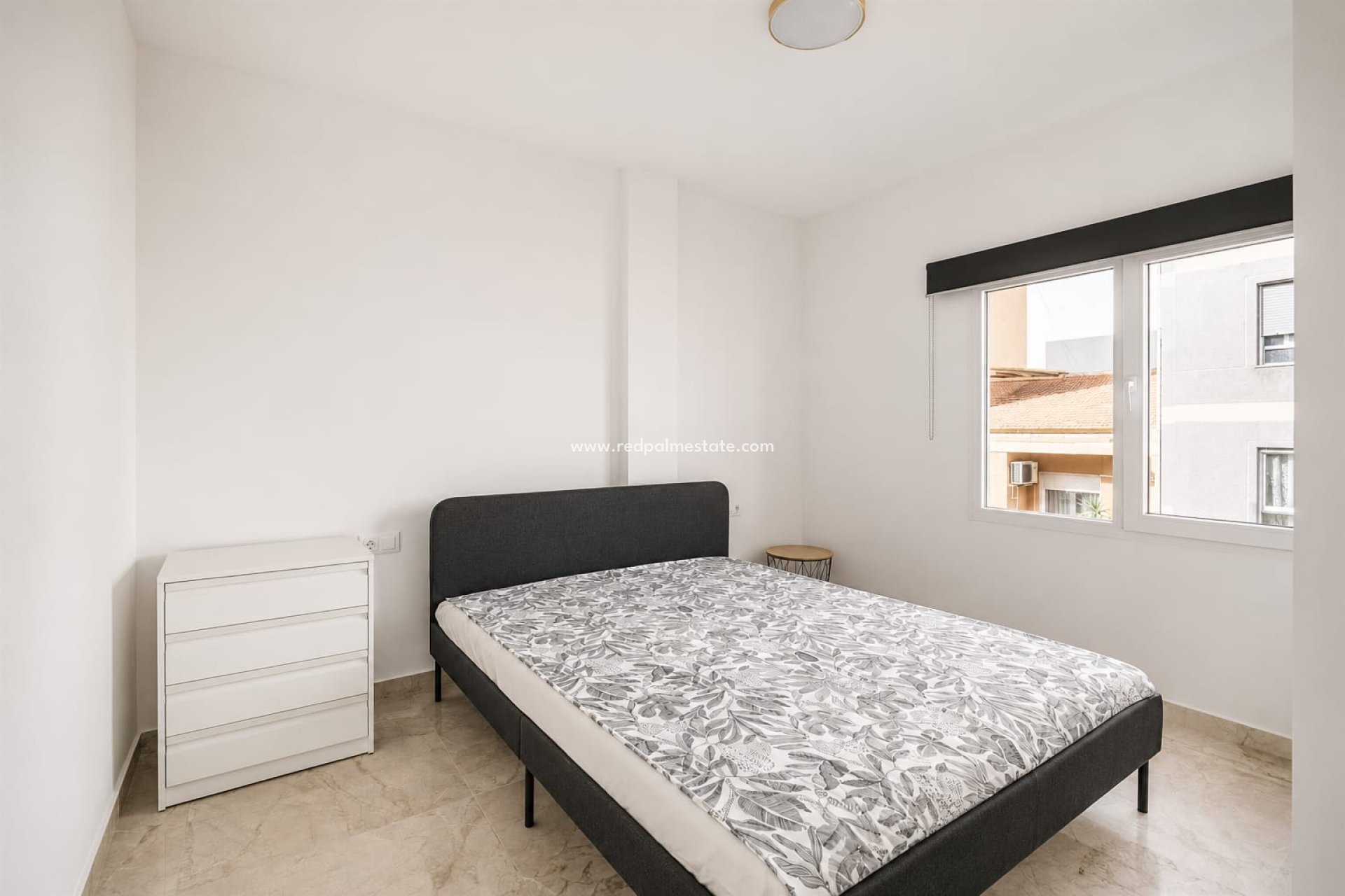 Reventa - Apartamento -
Torrevieja