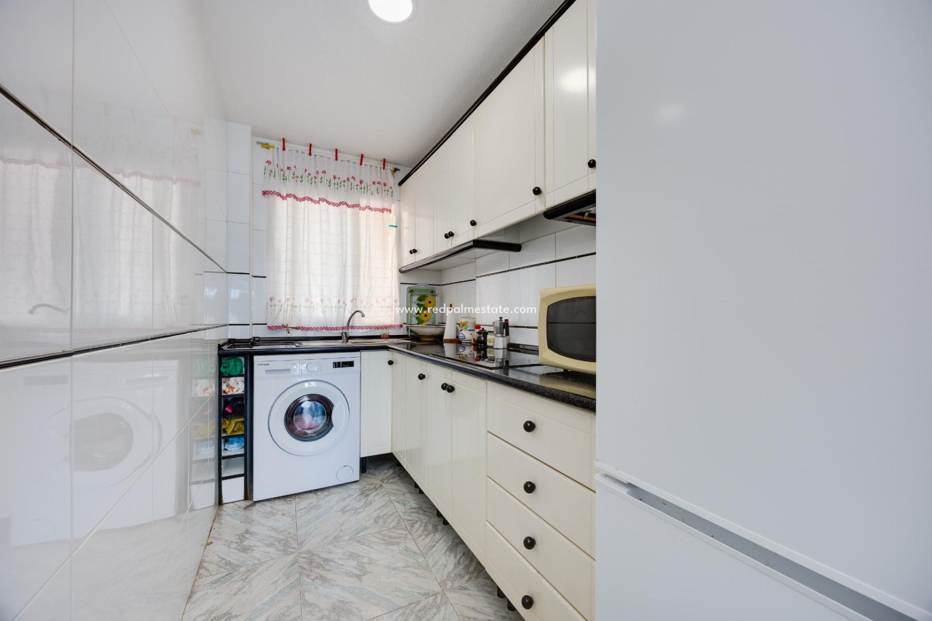 Reventa - Apartamento -
Torrevieja