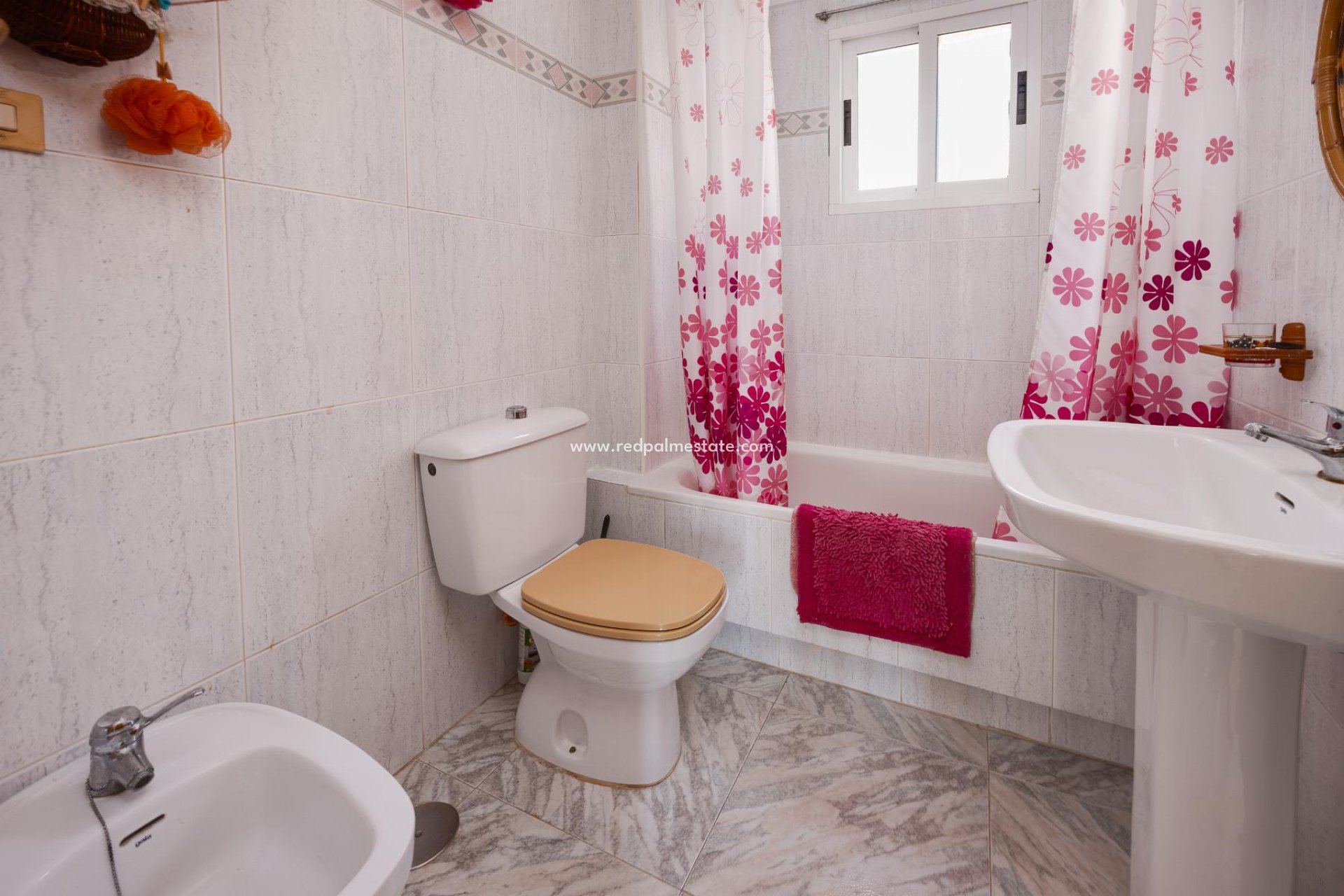 Reventa - Apartamento -
Torrevieja
