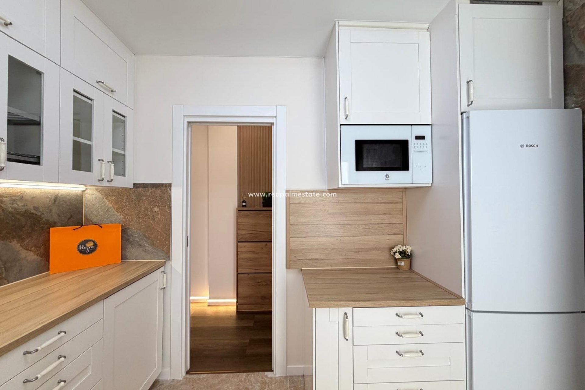 Reventa - Apartamento -
Torrevieja