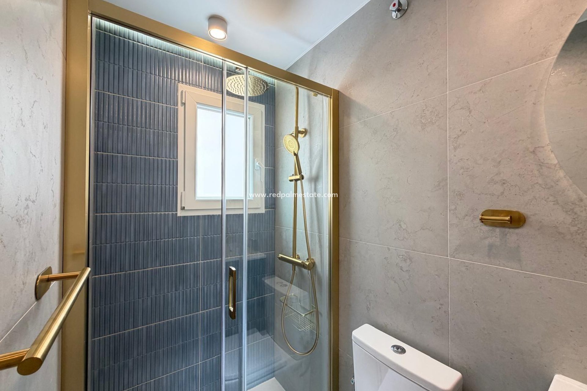 Reventa - Apartamento -
Torrevieja