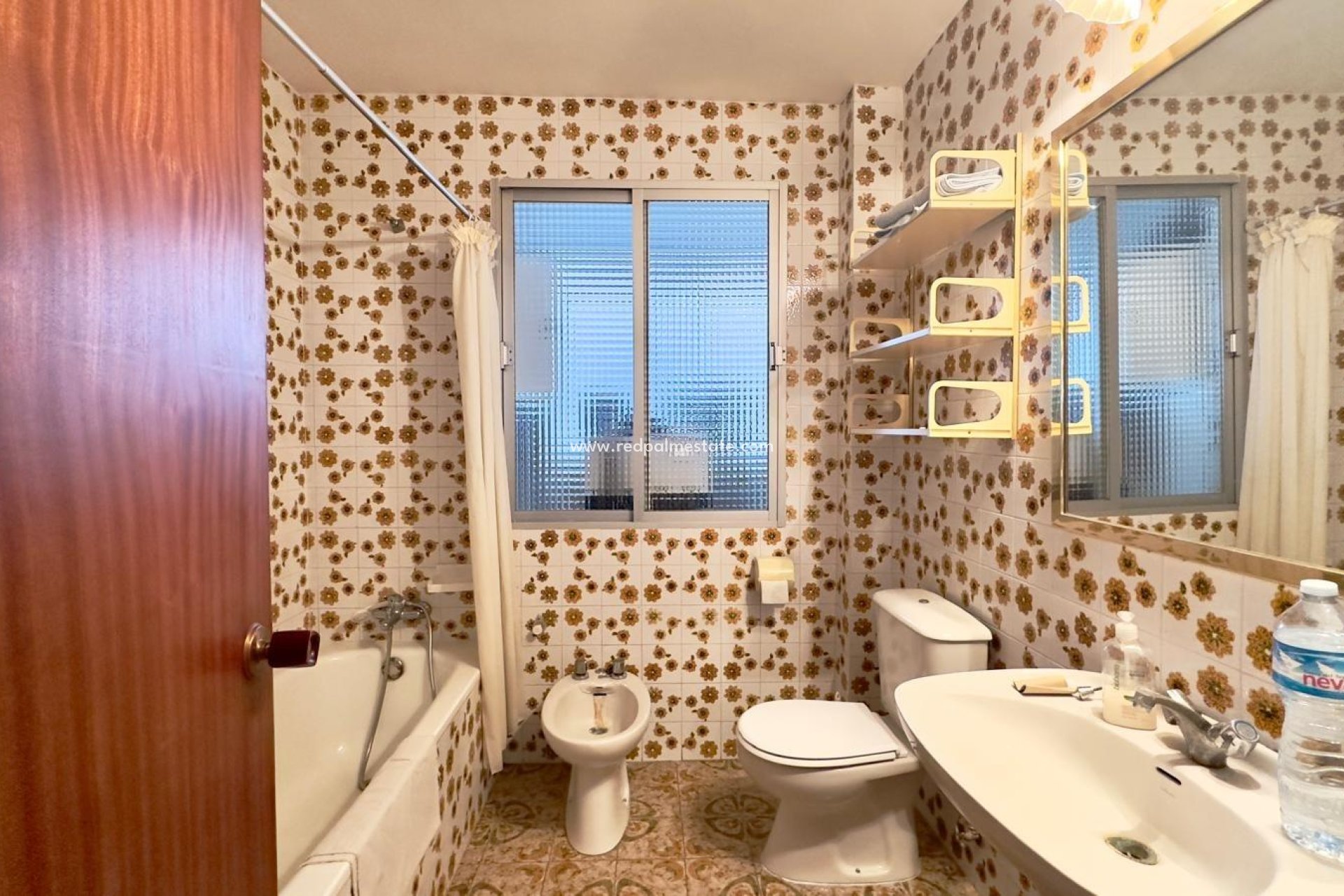 Reventa - Apartamento -
Torrevieja