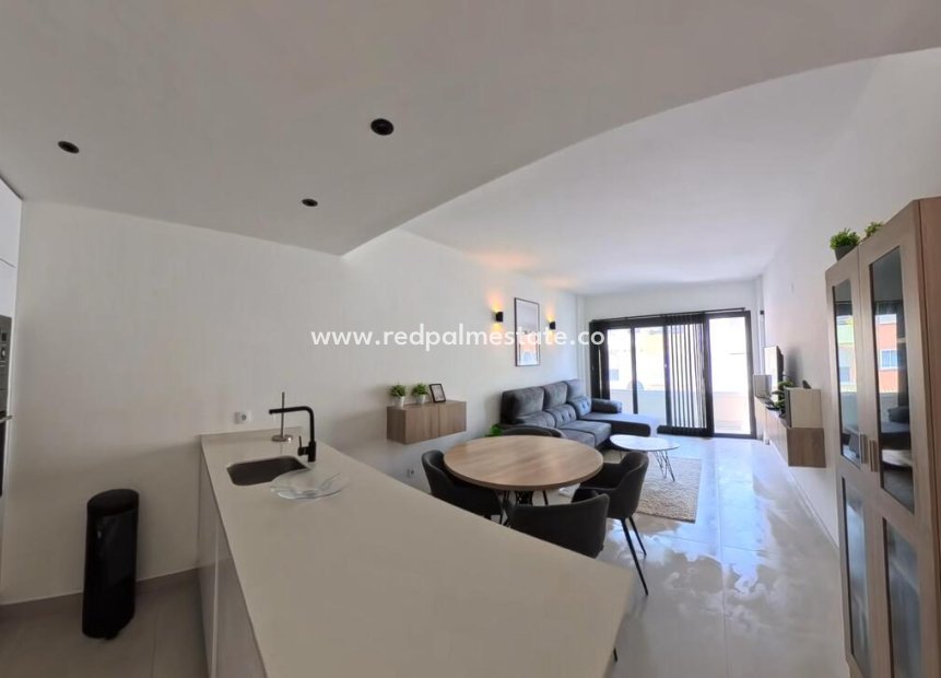 Reventa - Apartamento -
Torrevieja