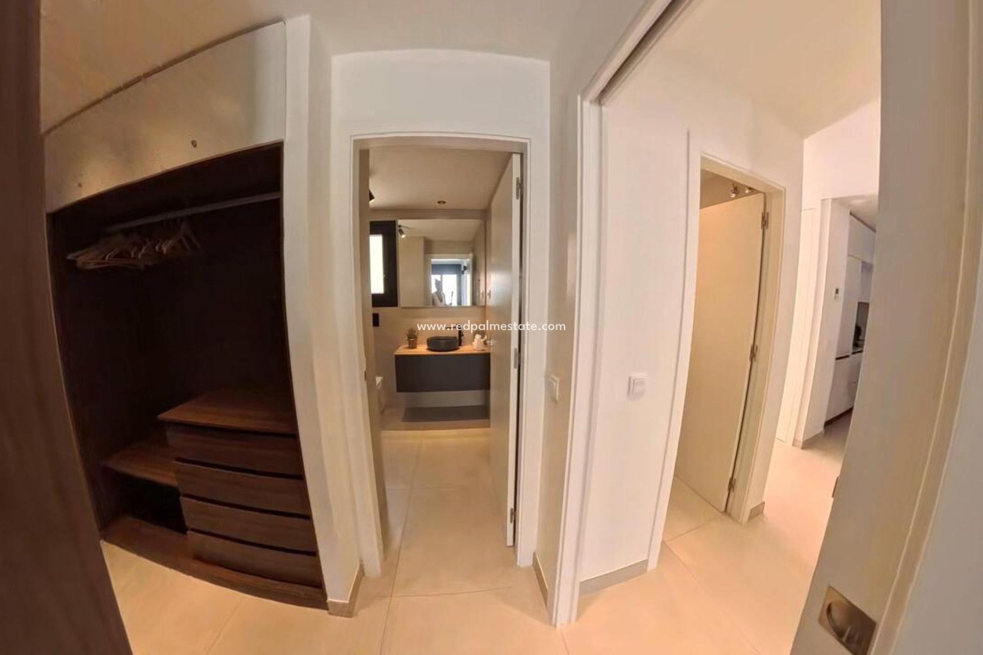 Reventa - Apartamento -
Torrevieja