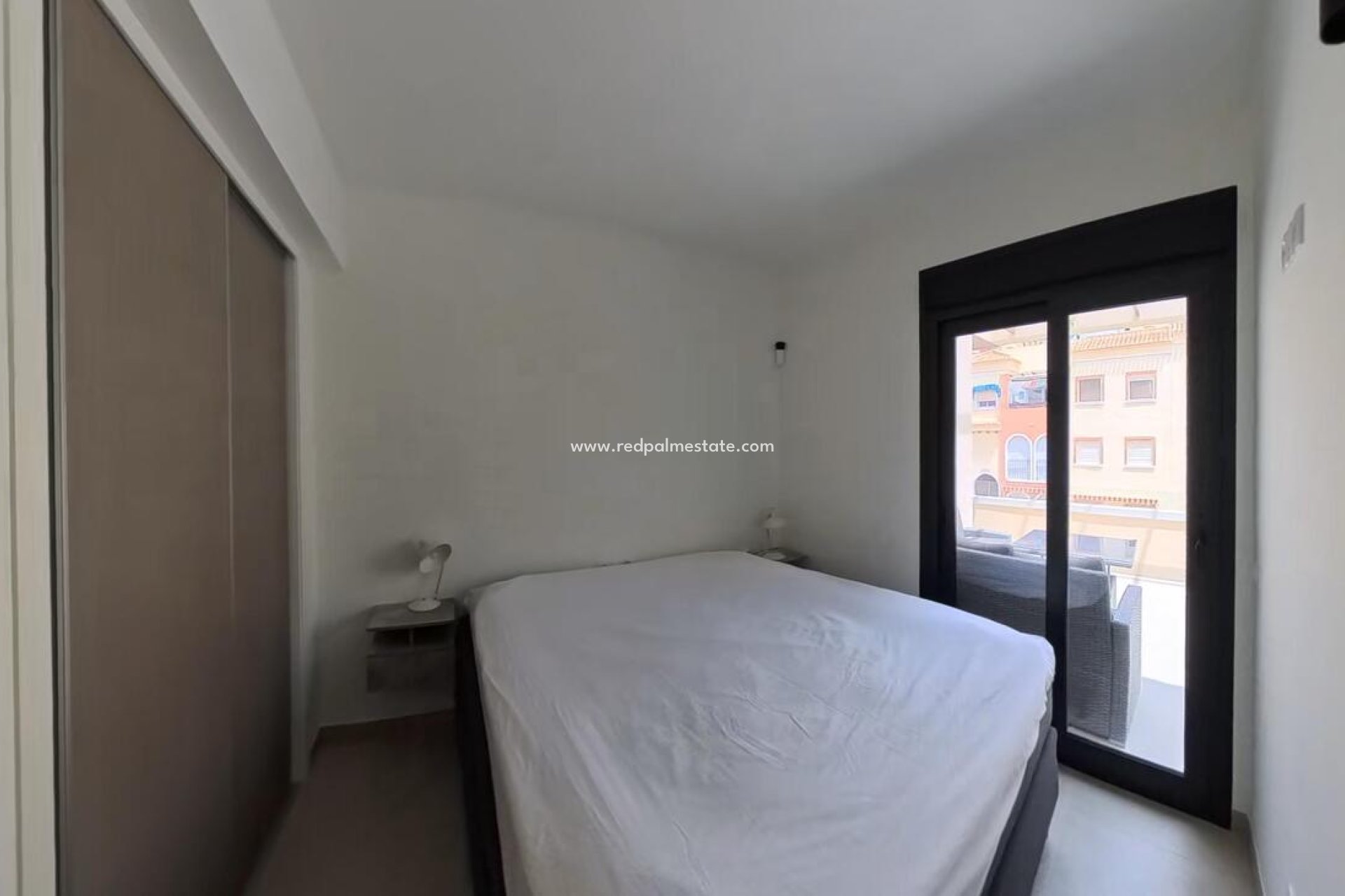 Reventa - Apartamento -
Torrevieja