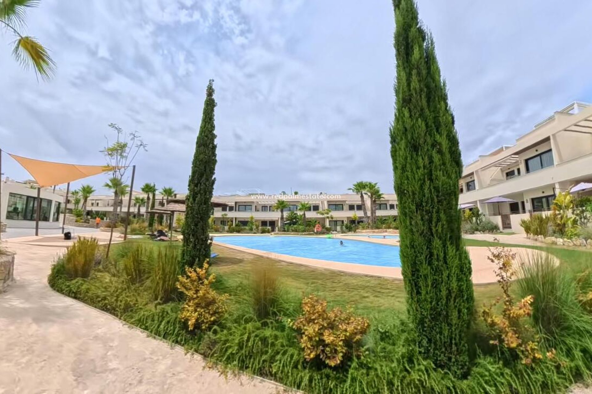 Reventa - Apartamento -
Torrevieja