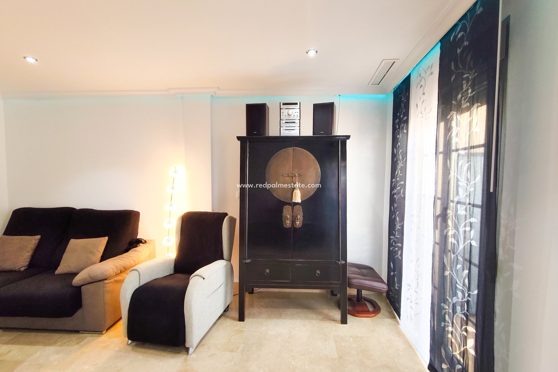 Reventa - Apartamento -
Torrevieja