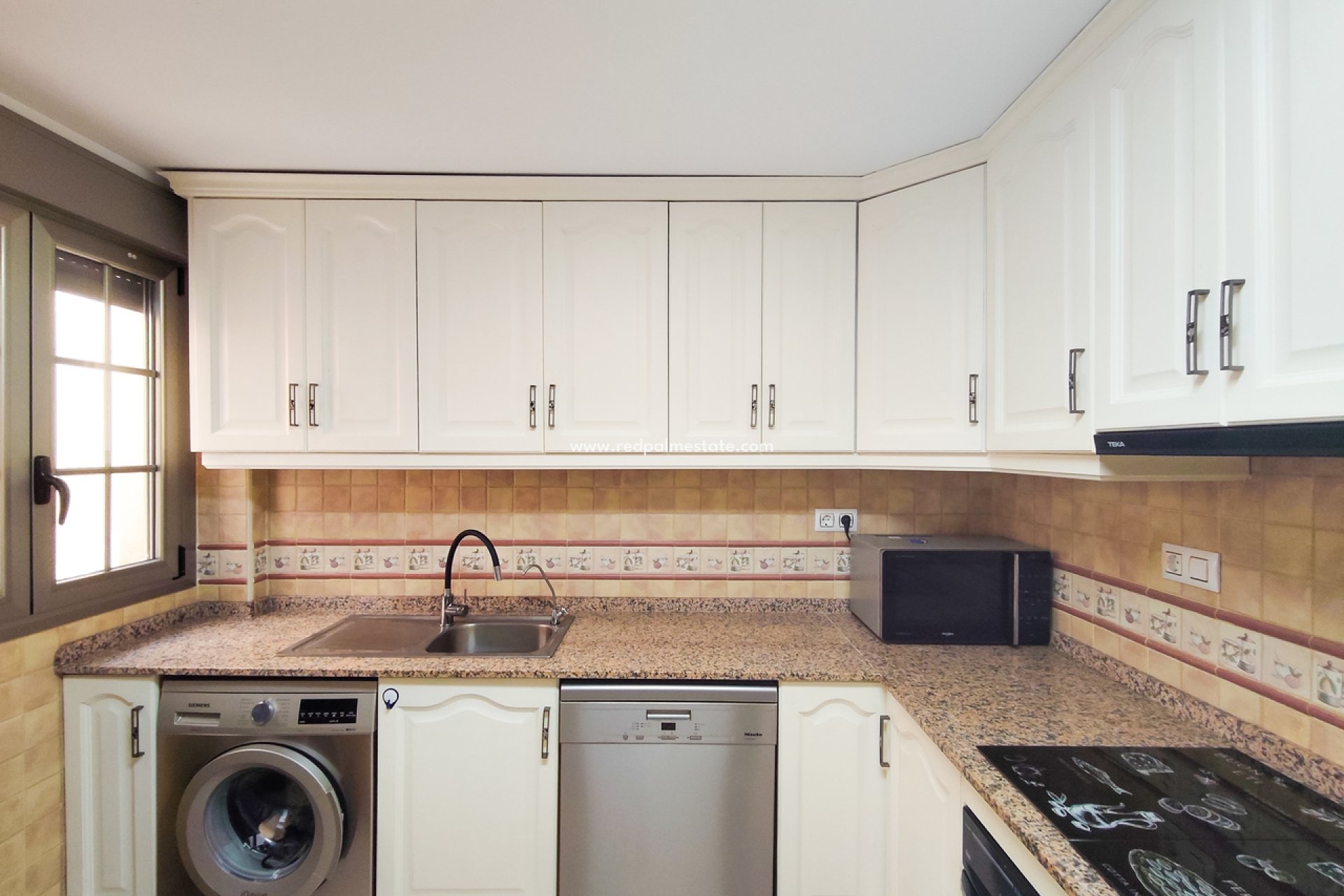 Reventa - Apartamento -
Torrevieja
