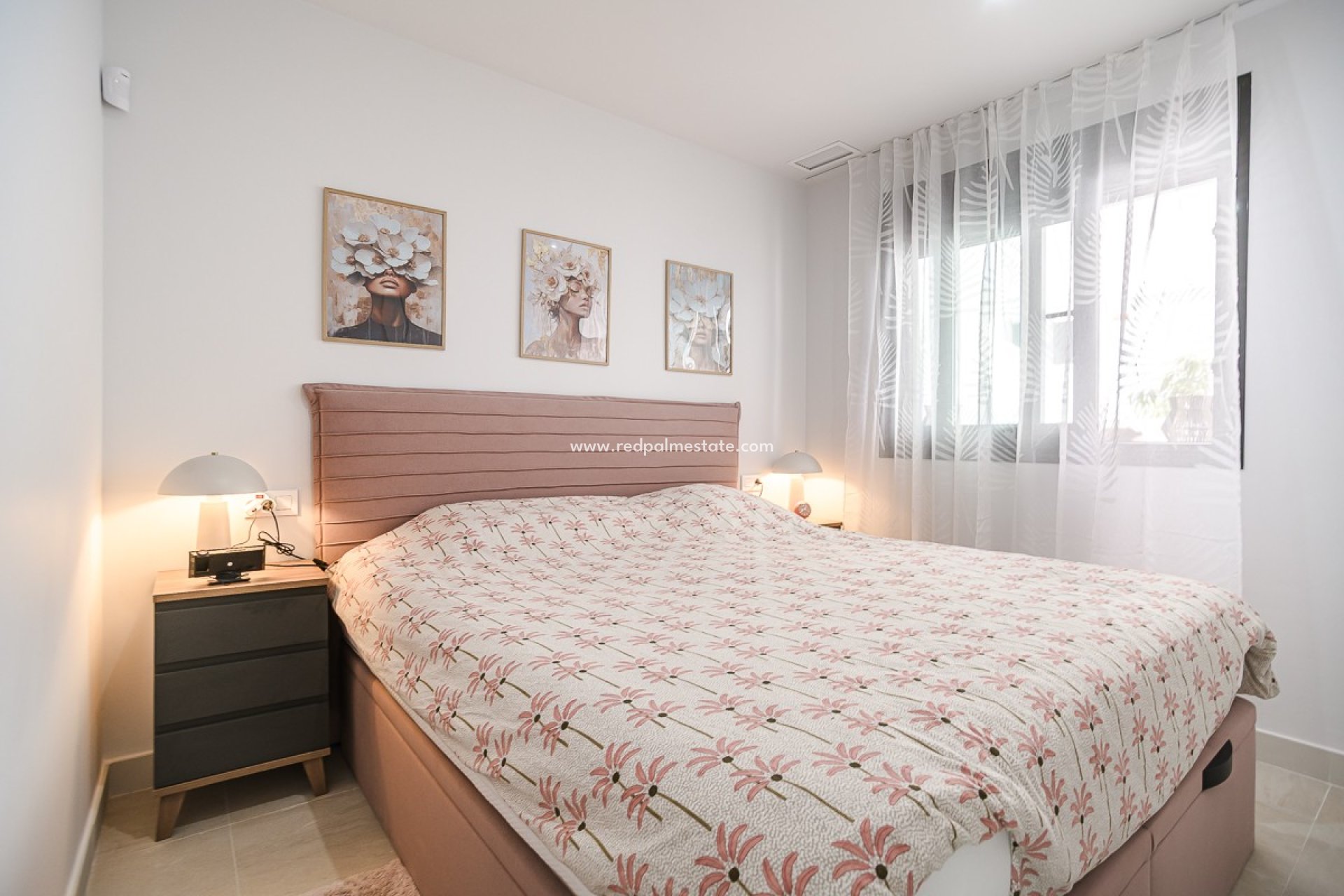 Reventa - Apartamento -
Torrevieja
