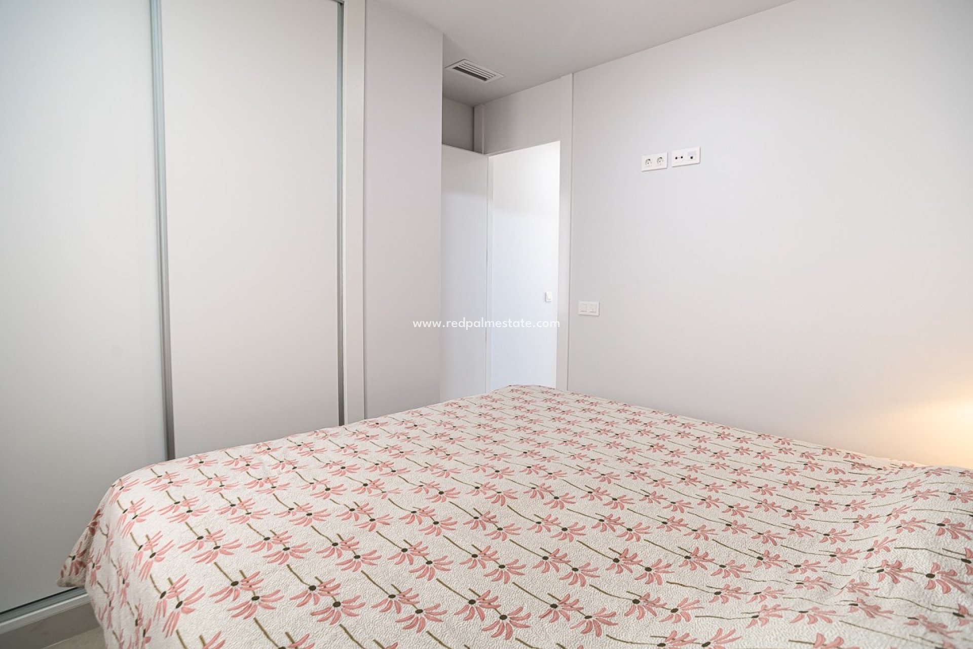 Reventa - Apartamento -
Torrevieja