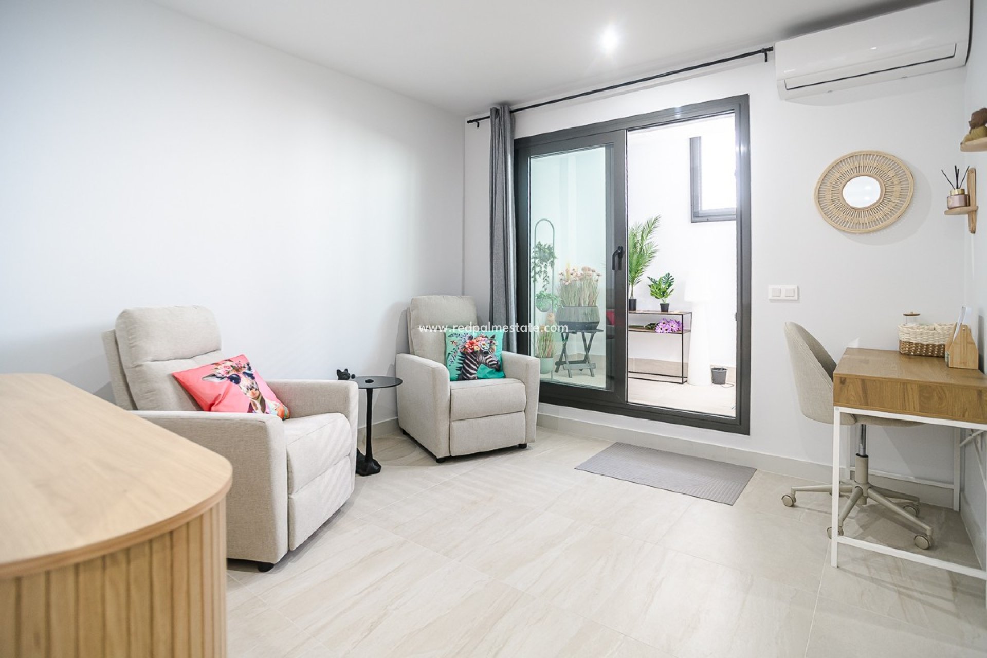 Reventa - Apartamento -
Torrevieja