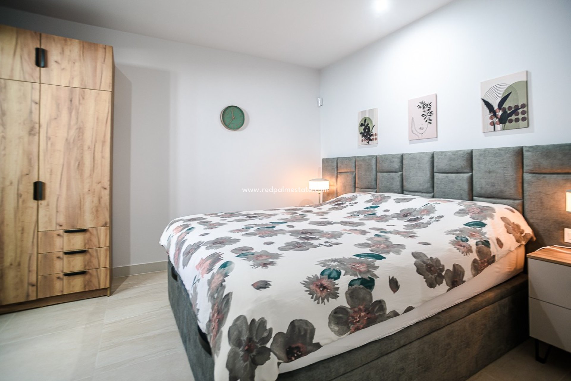 Reventa - Apartamento -
Torrevieja