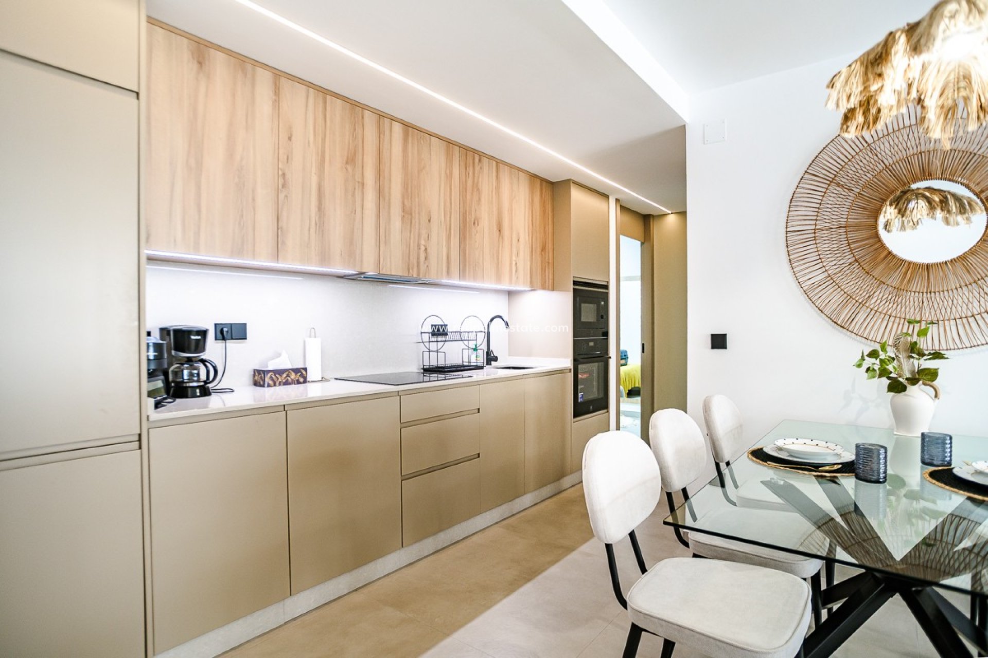 Reventa - Apartamento -
Torrevieja